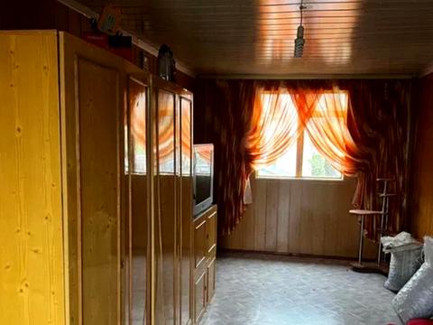 будинок за адресою Квітнева вул.