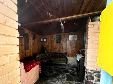 будинок за адресою Квітнева вул.