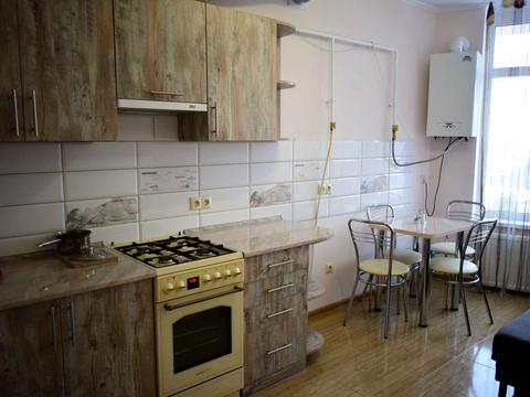 квартира за адресою Роксолани вул., 16