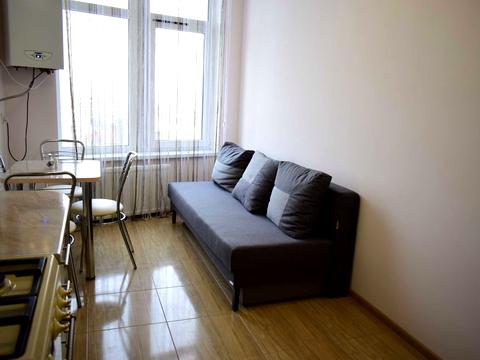 квартира за адресою Роксолани вул., 16