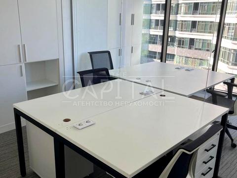 коммерческая по адресу вул. Болсунівська, 1