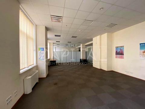 комерційна за адресою Харківське шосе, 203