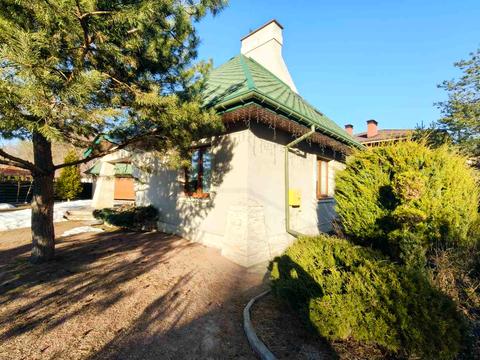 будинок за адресою Центральна, 5