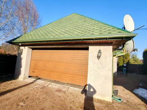 будинок за адресою Центральна, 5