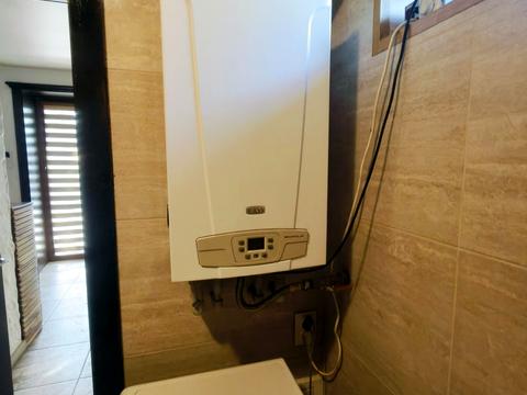 будинок за адресою Центральна, 5