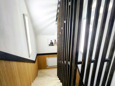 будинок за адресою Центральна, 5