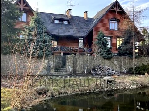 будинок за адресою Набережна, 2 А