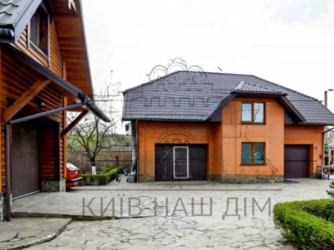 будинок за адресою Набережна, 2 А