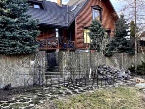 будинок за адресою Набережна, 2 А