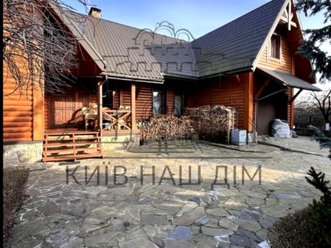 будинок за адресою Набережна, 2 А