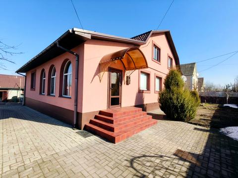 будинок за адресою Центральна, 5