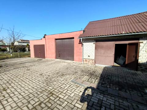 будинок за адресою Центральна, 5