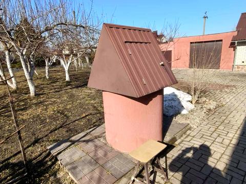 будинок за адресою Центральна, 5