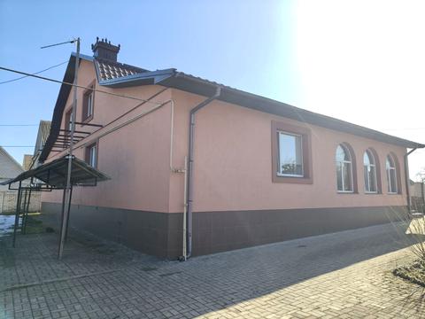 будинок за адресою Центральна, 5