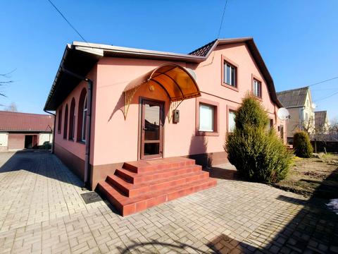 будинок за адресою Центральна, 5