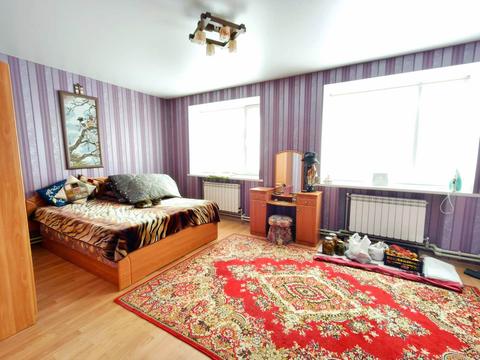 будинок за адресою Центральна, 5