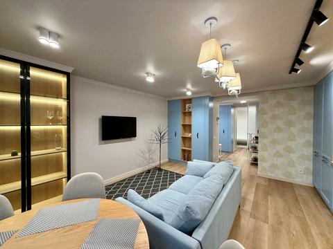 квартира за адресою Адама Міцкевича вул., 10