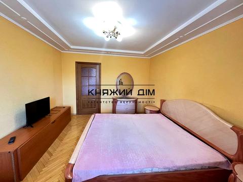 квартира по адресу Жилянская ул., 72