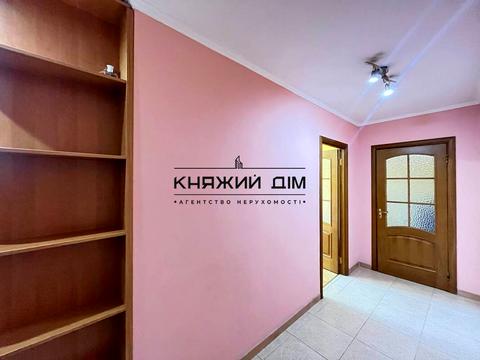 квартира по адресу Жилянская ул., 72