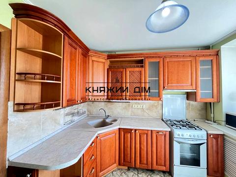 квартира по адресу Жилянская ул., 72