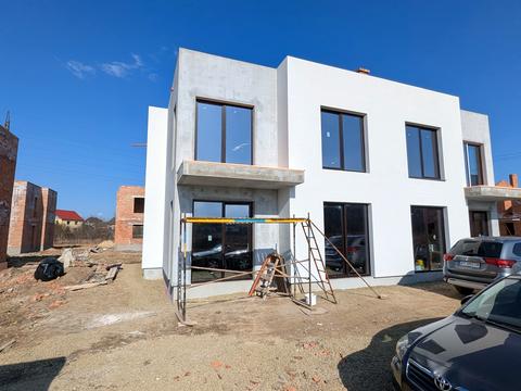 дом по адресу Січового стірльця Петріва