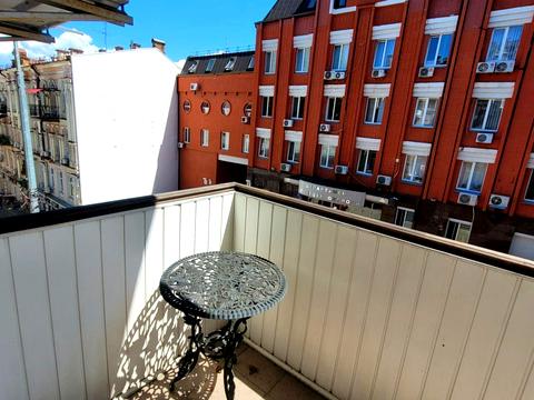 квартира за адресою Малопідвальна вул., 4