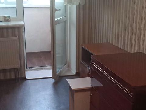 квартира за адресою Комарова, 27