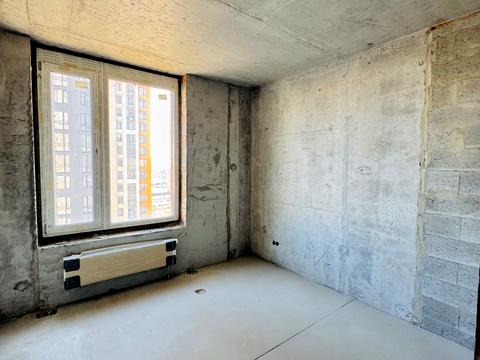 квартира за адресою Дніпровська набережна вул., 18-Б