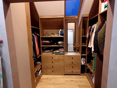 будинок за адресою Янтарна вул.