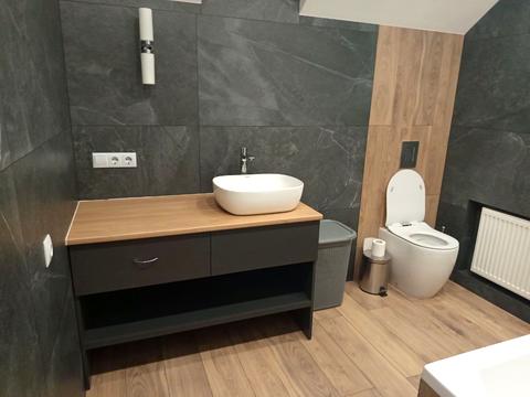 будинок за адресою Янтарна вул.