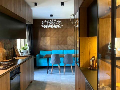 будинок за адресою Янтарна вул.