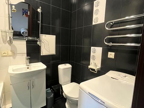 квартира за адресою Велика Перспективна вул. (Карла Маркса), 12