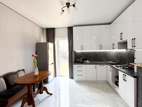 будинок за адресою 1-й Малоомелянівський пров.