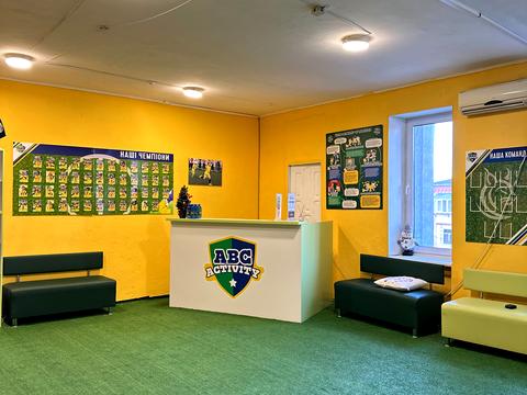 комерційна за адресою Хмельницький, Героїв Майдану вул. (Театральна), 10