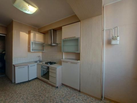 квартира за адресою Тополина вул., 18