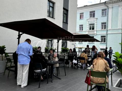 комерційна за адресою Ярослава Мудрого вул., 1