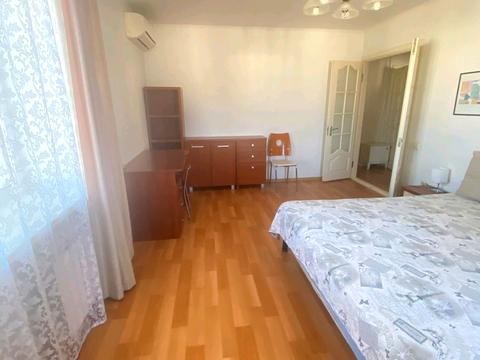 квартира за адресою Академіка Корольова вул., 46