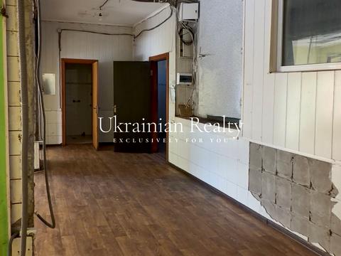 комерційна за адресою Воскресенський просп. (Перова), 44