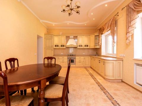 дом по адресу Незалежності