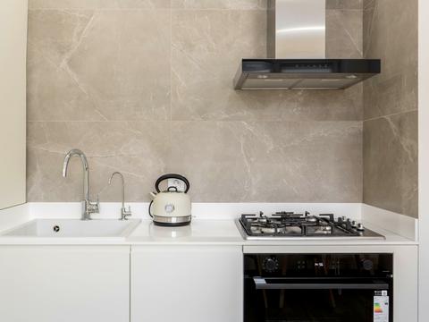 будинок за адресою Снайпера вул.