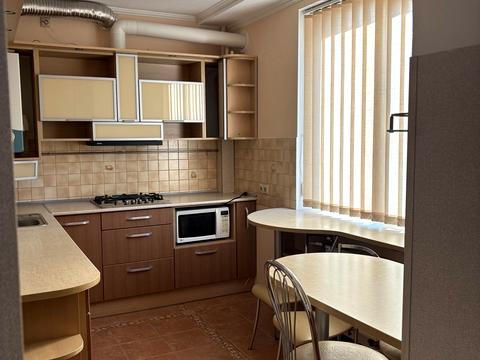 квартира за адресою Івана Кавалерідзе вул. (), 23