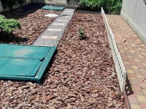 дом по адресу Осіння