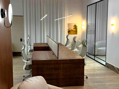 комерційна за адресою Саксаганського вул., 58