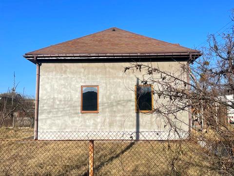 дом по адресу Озерна