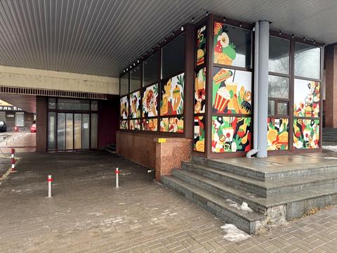 комерційна за адресою Тараса Шевченка бульв., 38