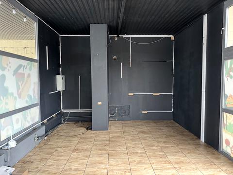 комерційна за адресою Тараса Шевченка бульв., 38