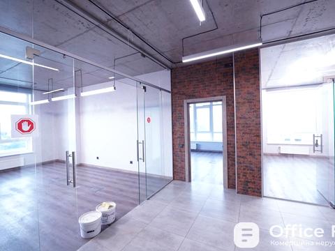 комерційна за адресою Жилянська вул., 68