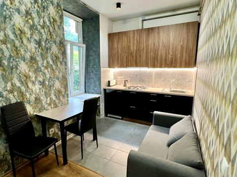 квартира за адресою Зелена вул., 93