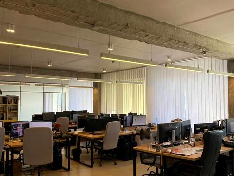 комерційна за адресою Зелена вул., 238