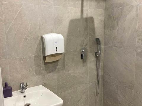 комерційна за адресою Зелена вул., 238